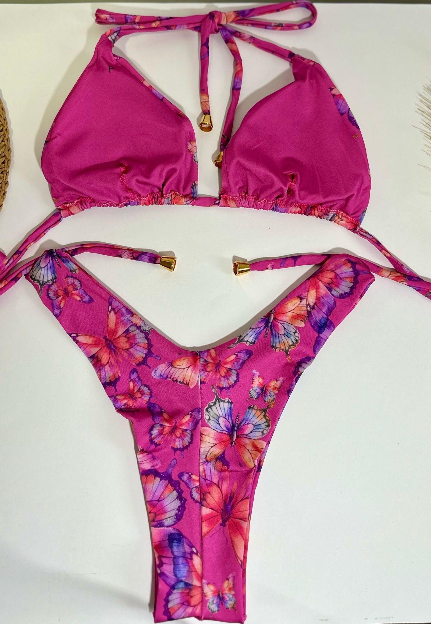 Bikini~Mariposa